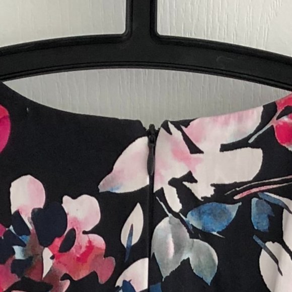 French Connection Fitted Floral Mini Dress 4 Small - Picture 11 of 13